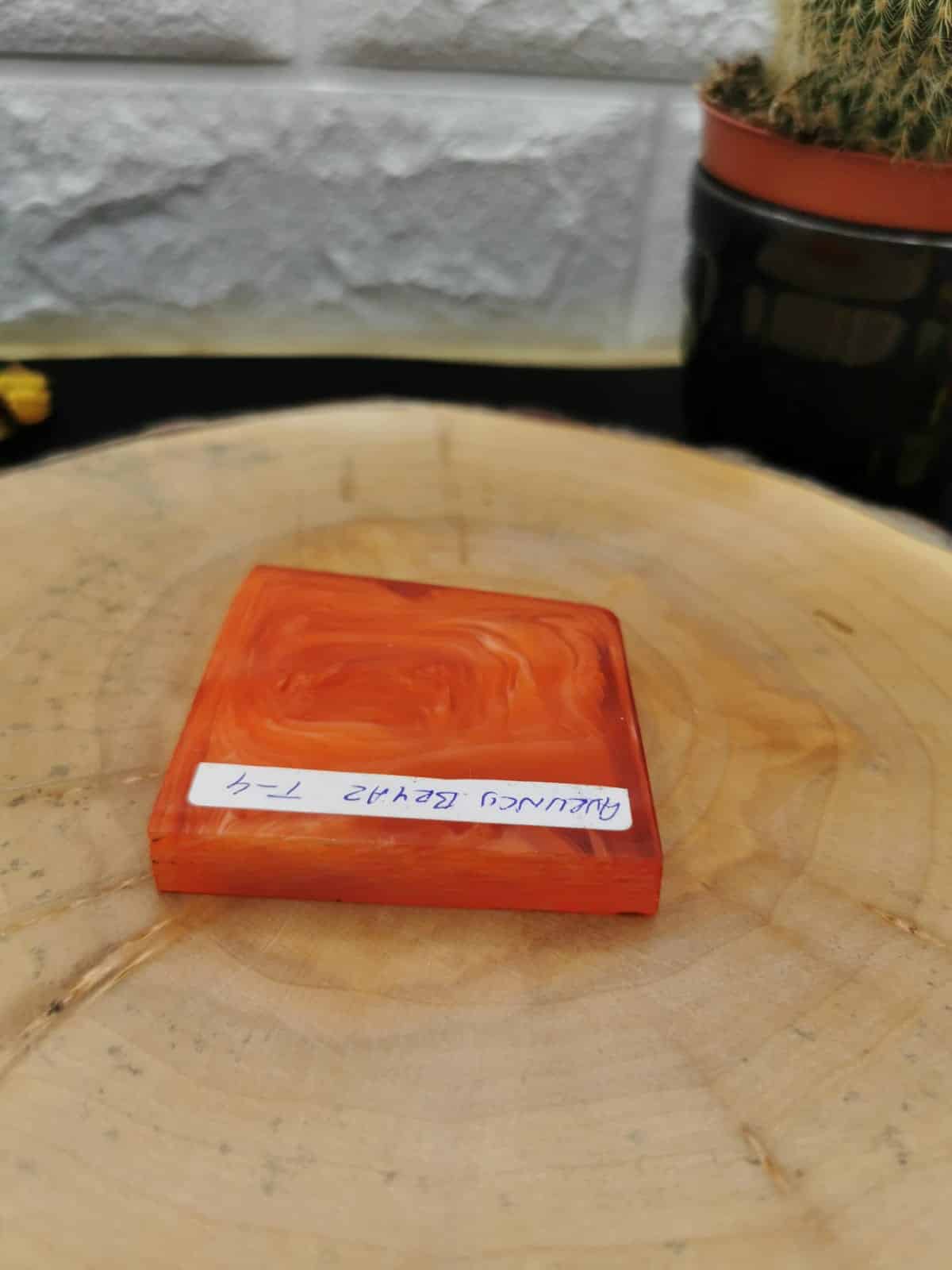 WhatsApp-Image-2024-11-13-at-12.46.33-2.jpeg Turuncu Beyaz Kehribar Kalıp 7kg - Görsel 1