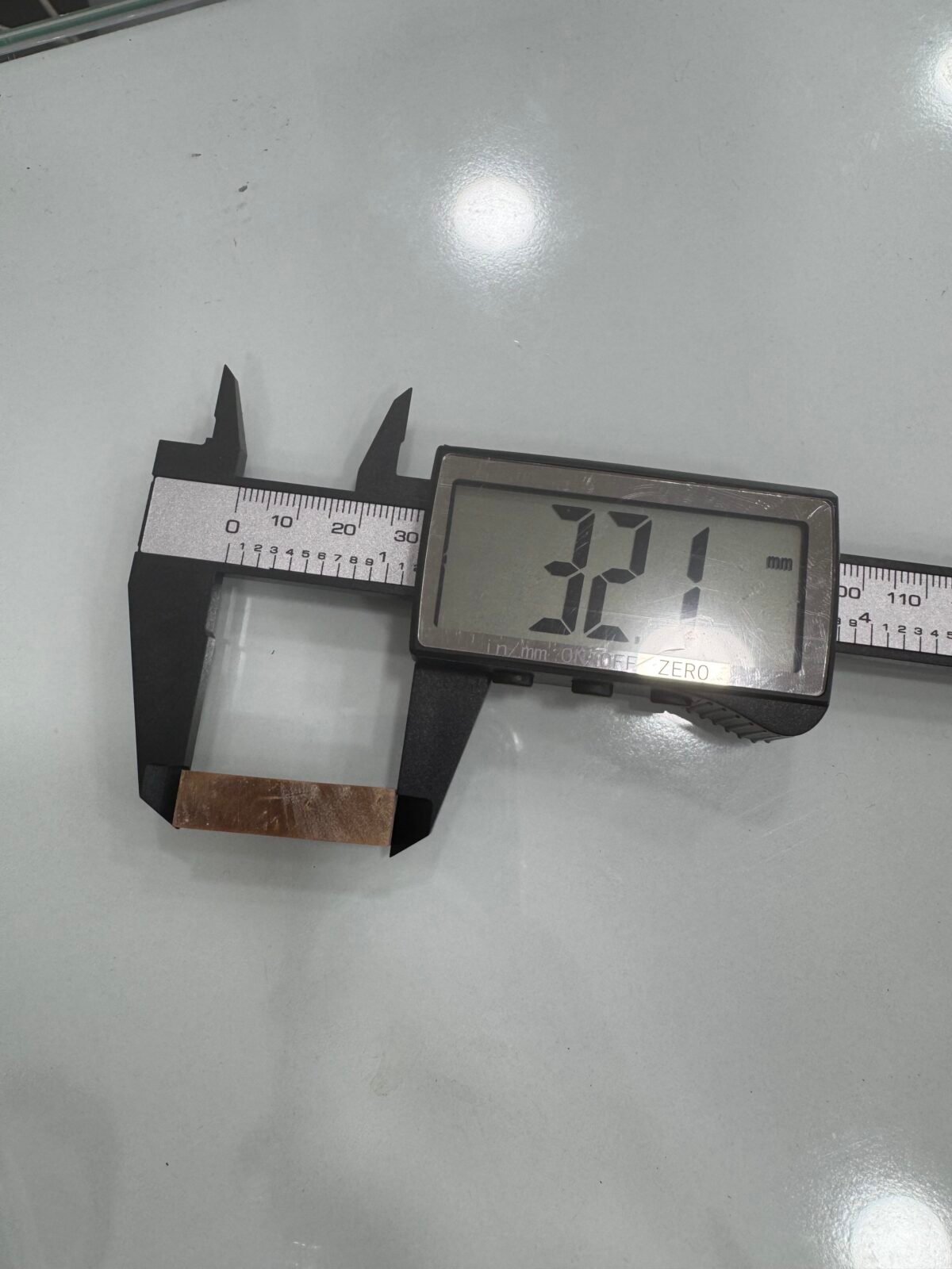 kuka-tesbihlik-ham-madde-kesilmis-parca-32mm Doğal kuka tesbihlik ham madde. 32 mm kesilmiş kuka parça ile kaliteli ve dayanıklı tesbihler üretin.