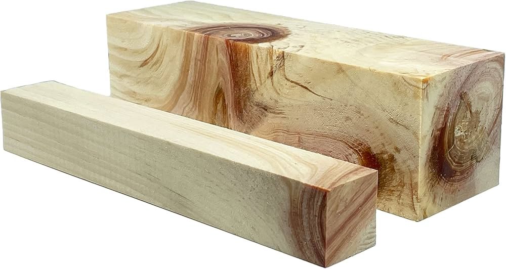 Çam Ağacı plaka, hafif ve ekonomik yapısı ile uygun fiyatlı tesbih üretimi için idealdir. Çam Ağacı plaka, hafif ve ekonomik yapısı ile uygun fiyatlı tesbih üretimi için idealdir.